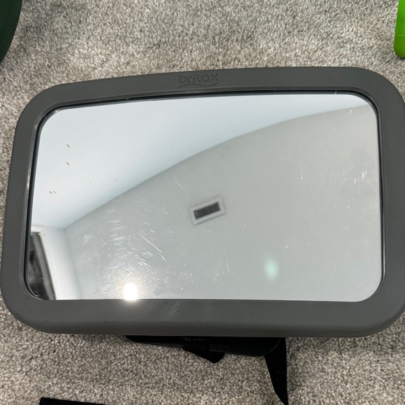 Britax back seat mirror- - Picture 1 of 2